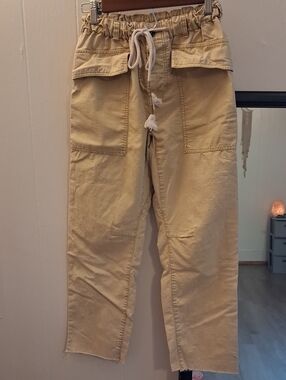 Free People Casual Comfy Relaxed Khaki Drawstring Cargo Pants Like New